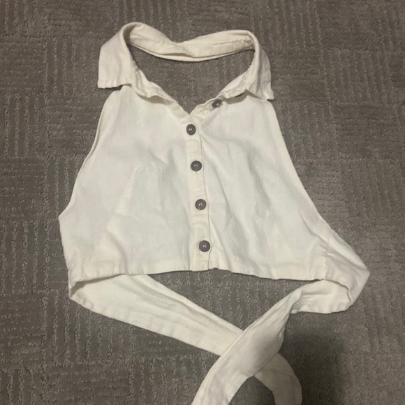 Cropped backless top - Picture 1 of 2